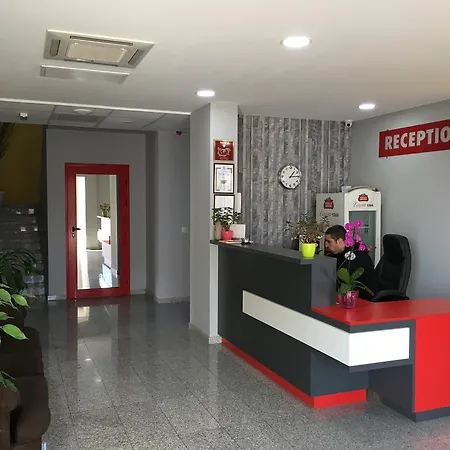 Hotel Iris